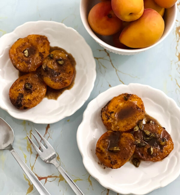 Stewed spiced apricots Ayurvedic dessert recipe